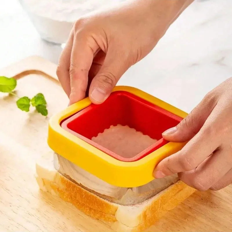 Stainless Steel Sandwich Cutter